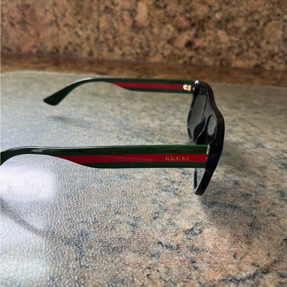 Gucci Black Sunglasses
